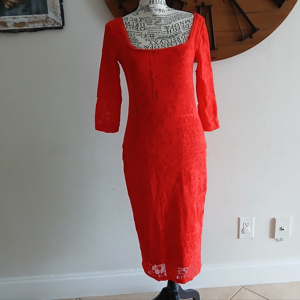 Fuzzi‎ Tattoo Lace Fitted Square Neck Bodycon Dress